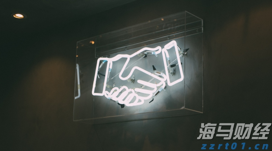 美股前瞻 | 三大股指期货普涨，苹果(AAPL.US)与亚马逊(AMZN.US)即将公布财报