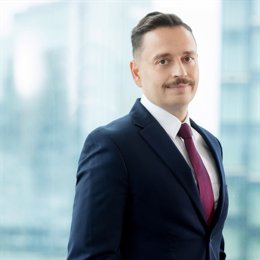 郑州紧急通知：立即停产、停业、停课、停运！