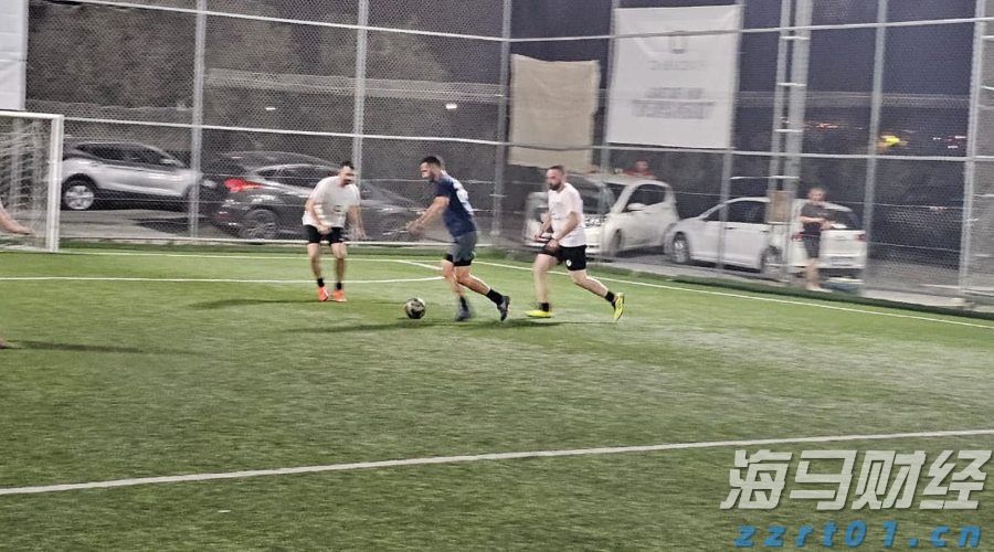 跨越300公里揽才 汕头学子在“家门口”获深企offer