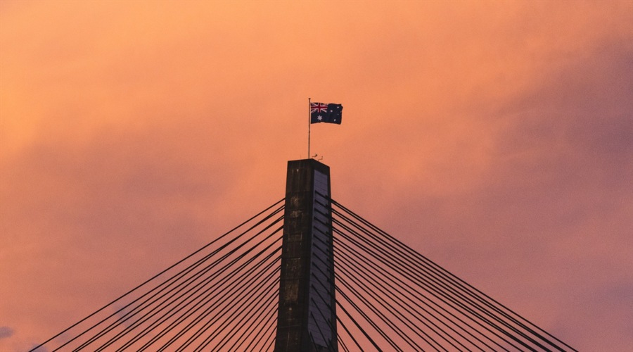 政协第六届贵港市委员会常务委员会第十七次会议召开
